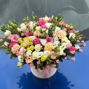  Antalya Çiçek - Beyaz Xl Kutuda 31 Adet Gül Ve Lishyanthuslar